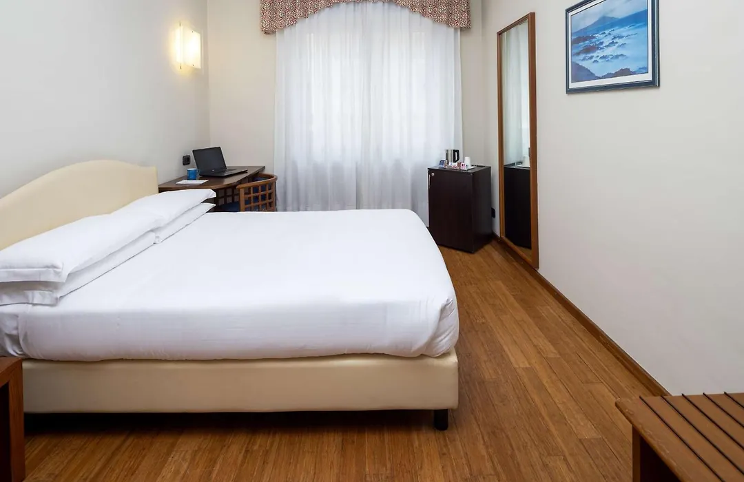 Best Western Hotel Crimea-1