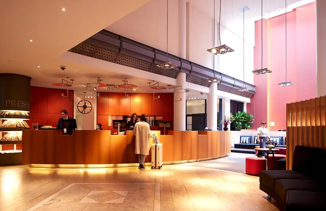 THE MADISON Hotel Hamburg-1