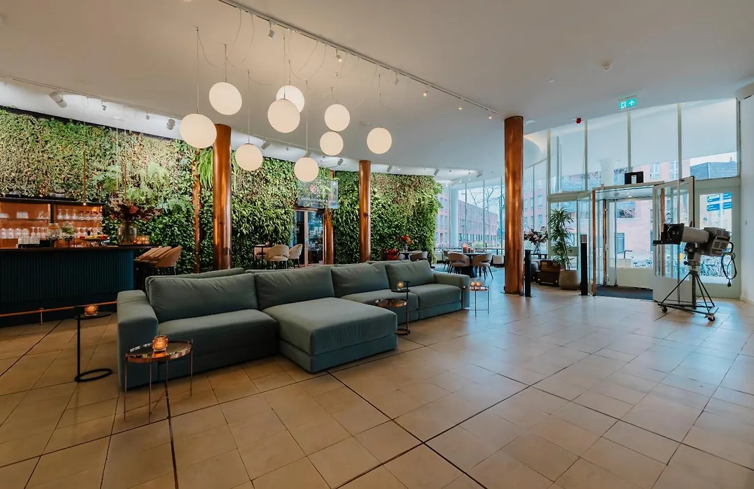 Gooiland Hotel-1