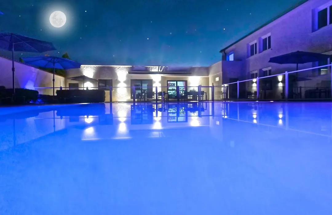 Citotel Hôtel Le Capricorne-1