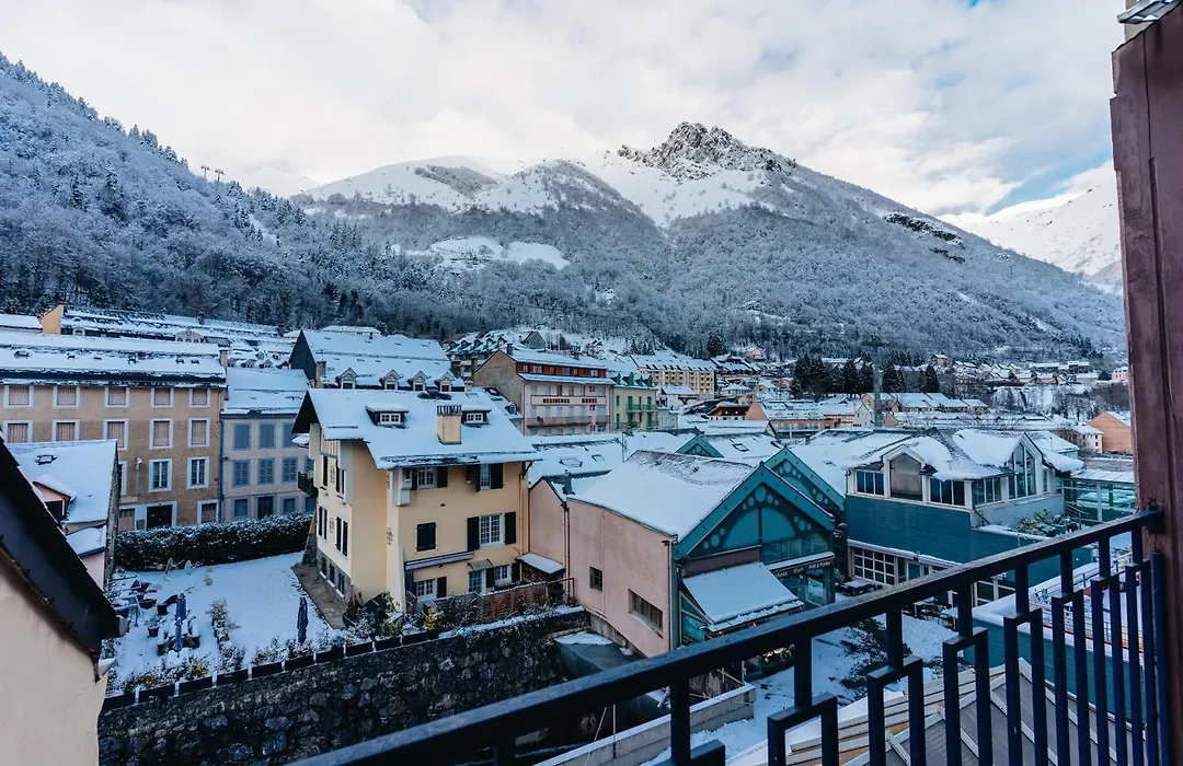 Garden & City Cauterets Balneo-1