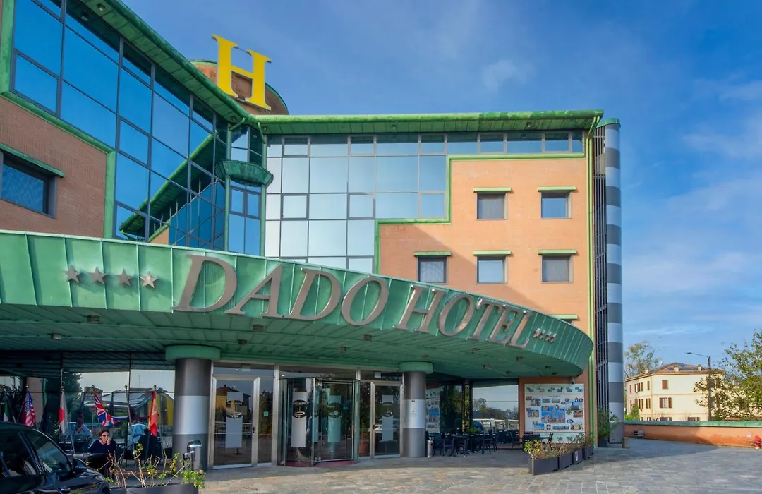 Dado Hotel International-1