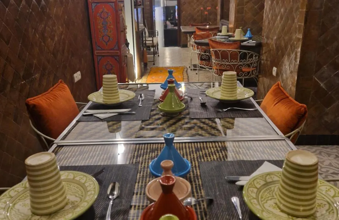 Riad Les Nuits De Marrakech-1