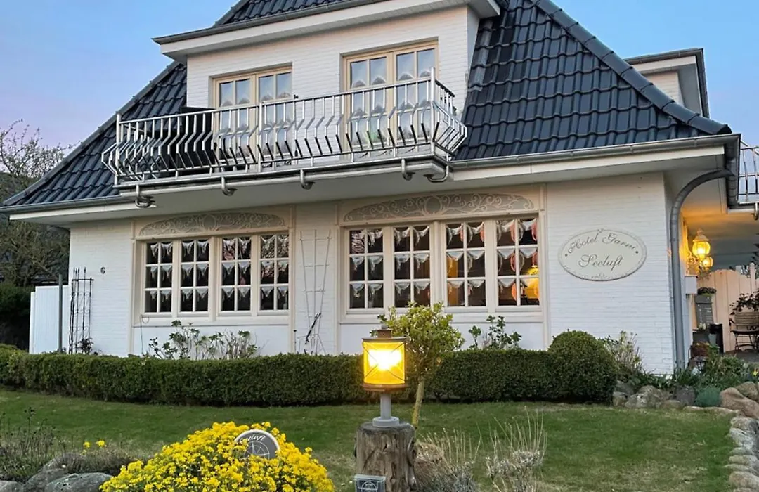 Hotel garni Seeluft Büsum-1