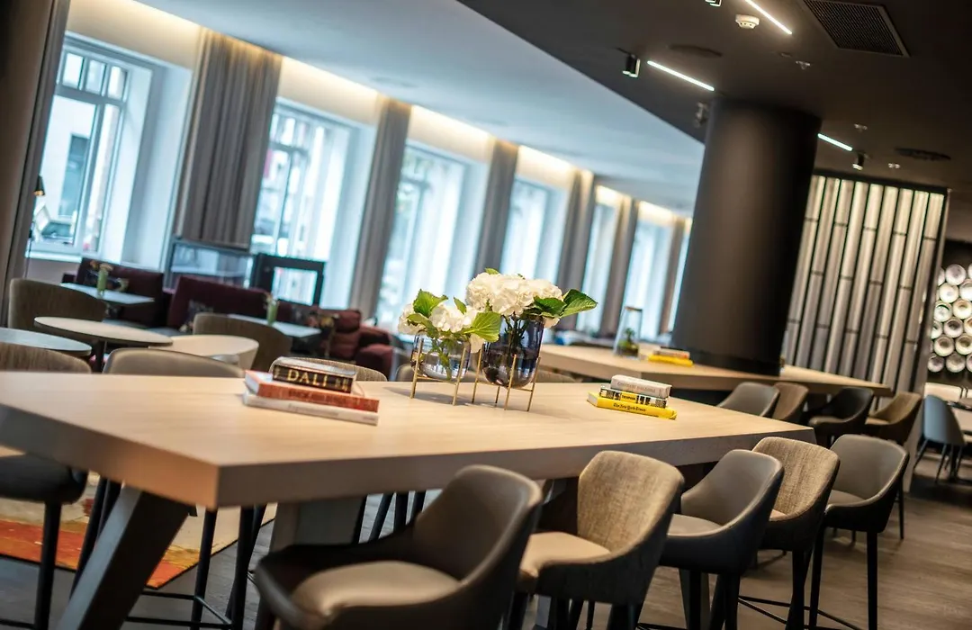 Renaissance Brussels Hotel-1