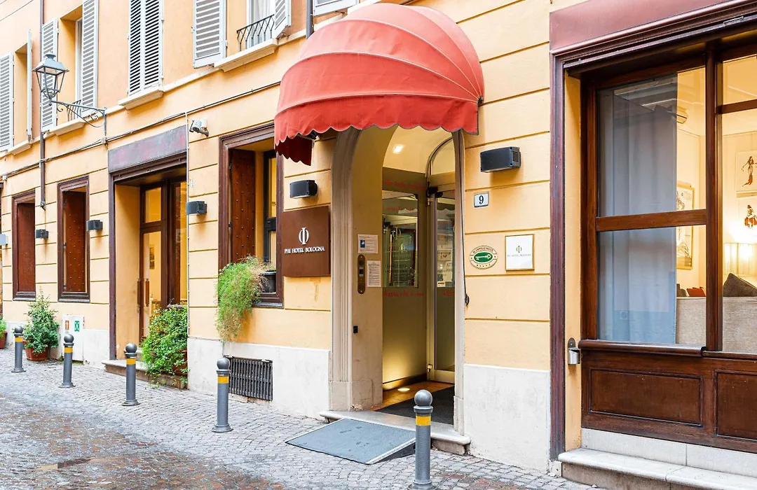 PHI HOTEL BOLOGNA Al Cappello Rosso-1