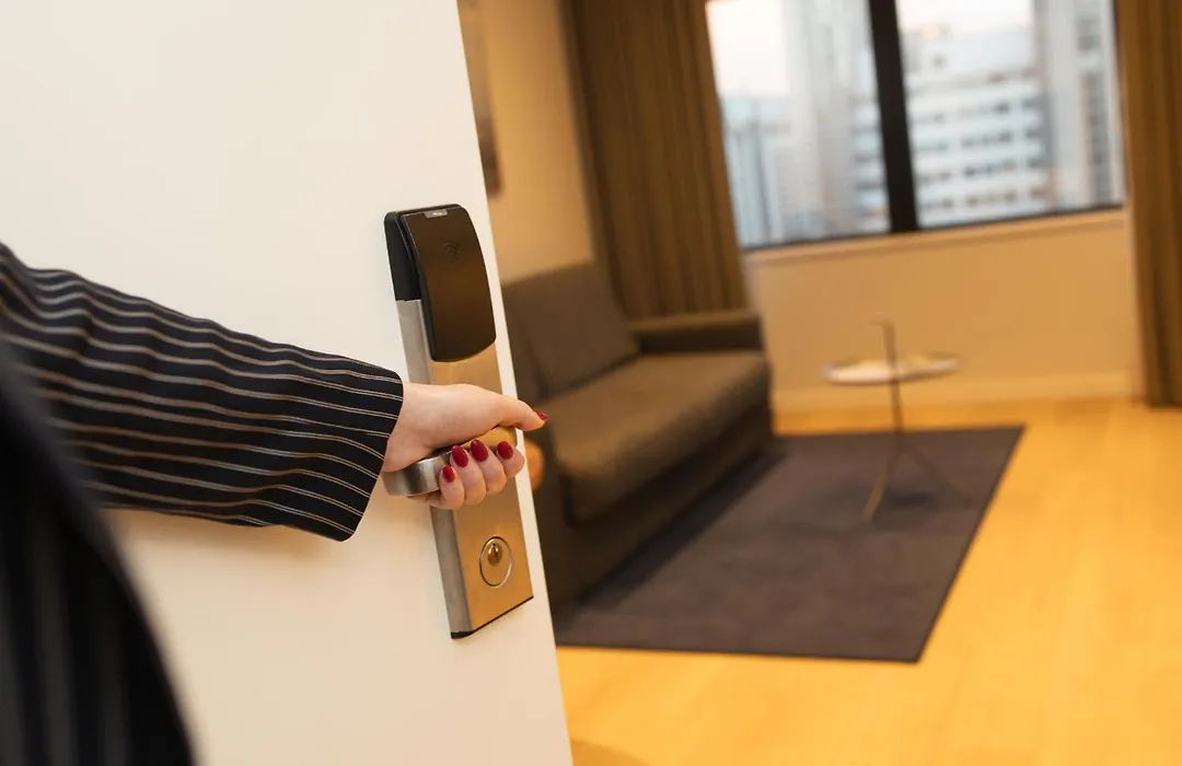 PREMIER SUITES PLUS Rotterdam-1