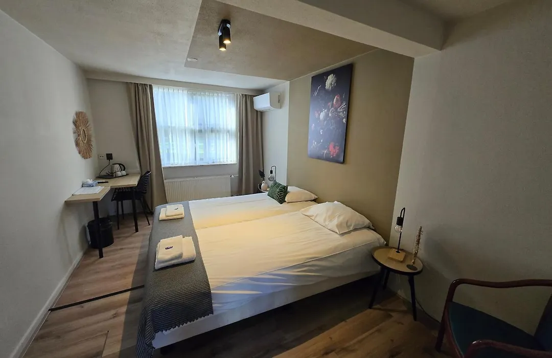 Hotel de Grote Zwaan-1