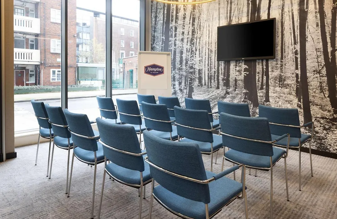 Hampton By Hilton London Waterloo-1
