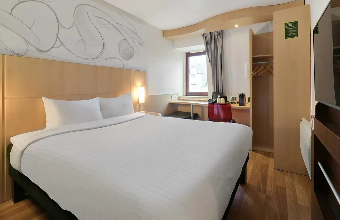 ibis Le Mans Centre-1
