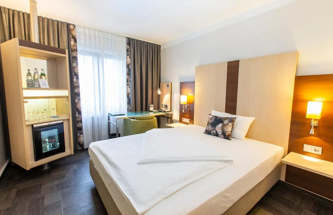 Hotel Scheffelhoehe-1