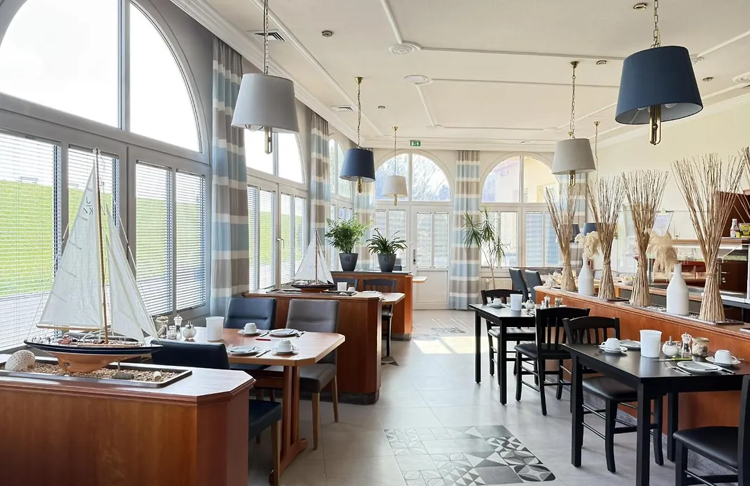 Seehotel Neue Liebe-1