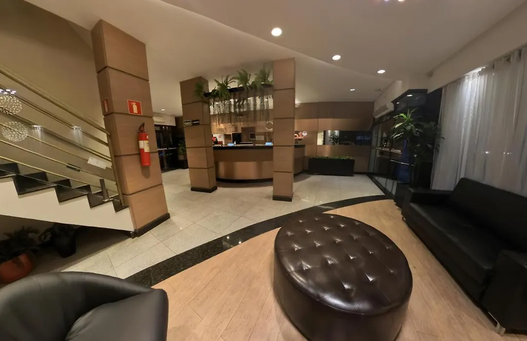 Real Hotel-1