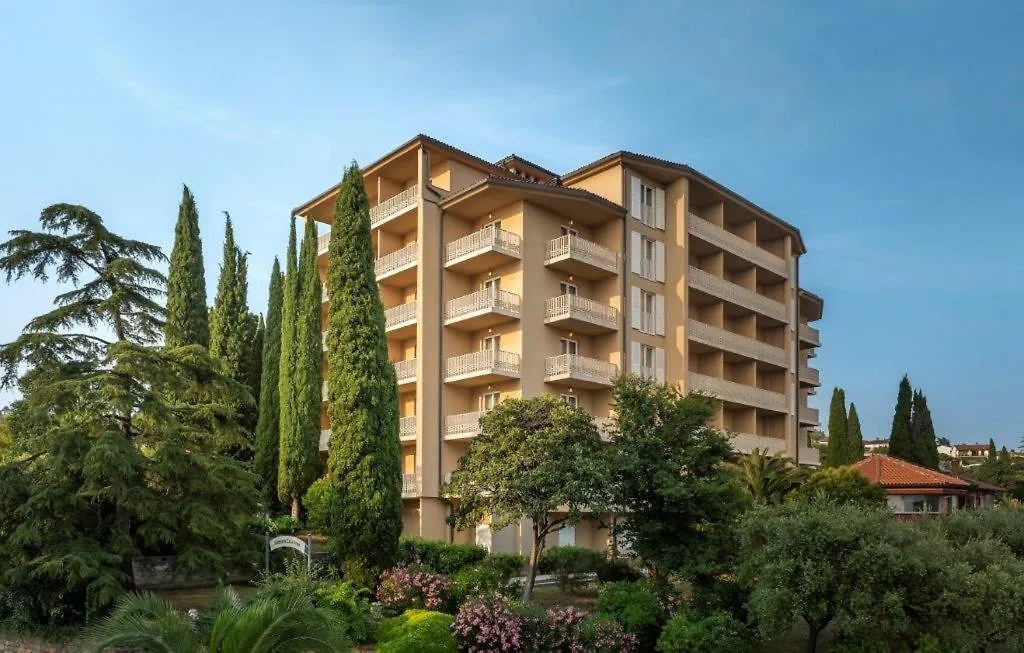 Remisens Casa Rosa, Depandansa Hotela Metropol-1