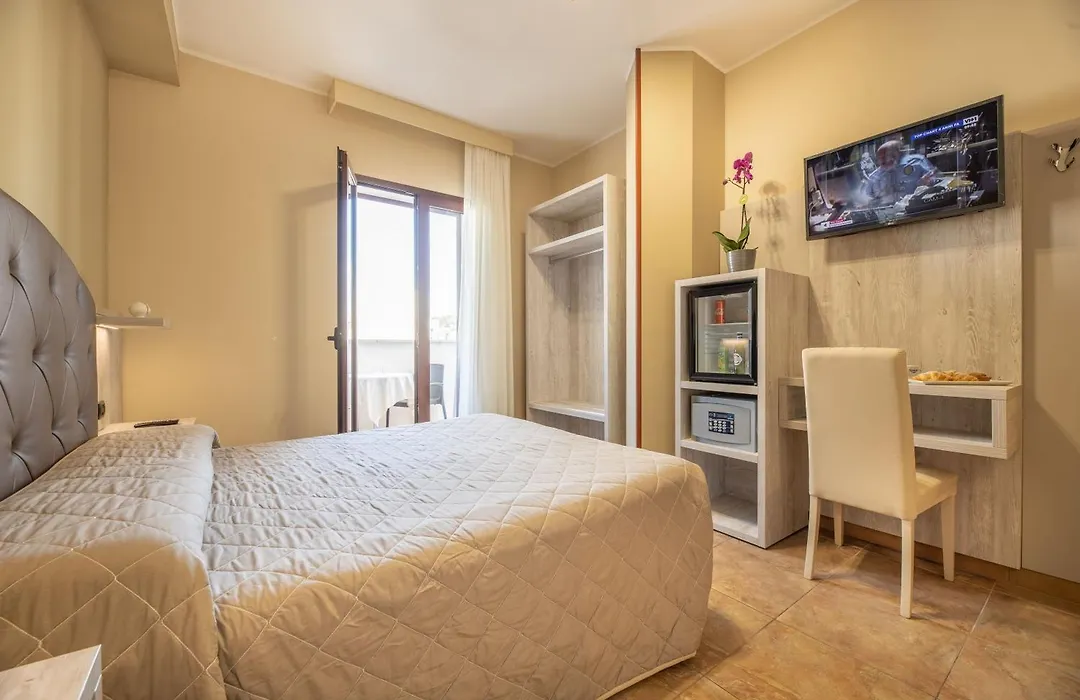 Hotel Salento Mirfran-1