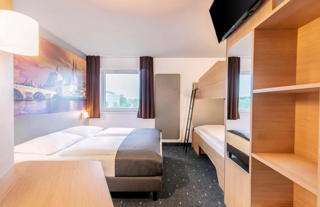 B&B Hotel Regensburg-City-1
