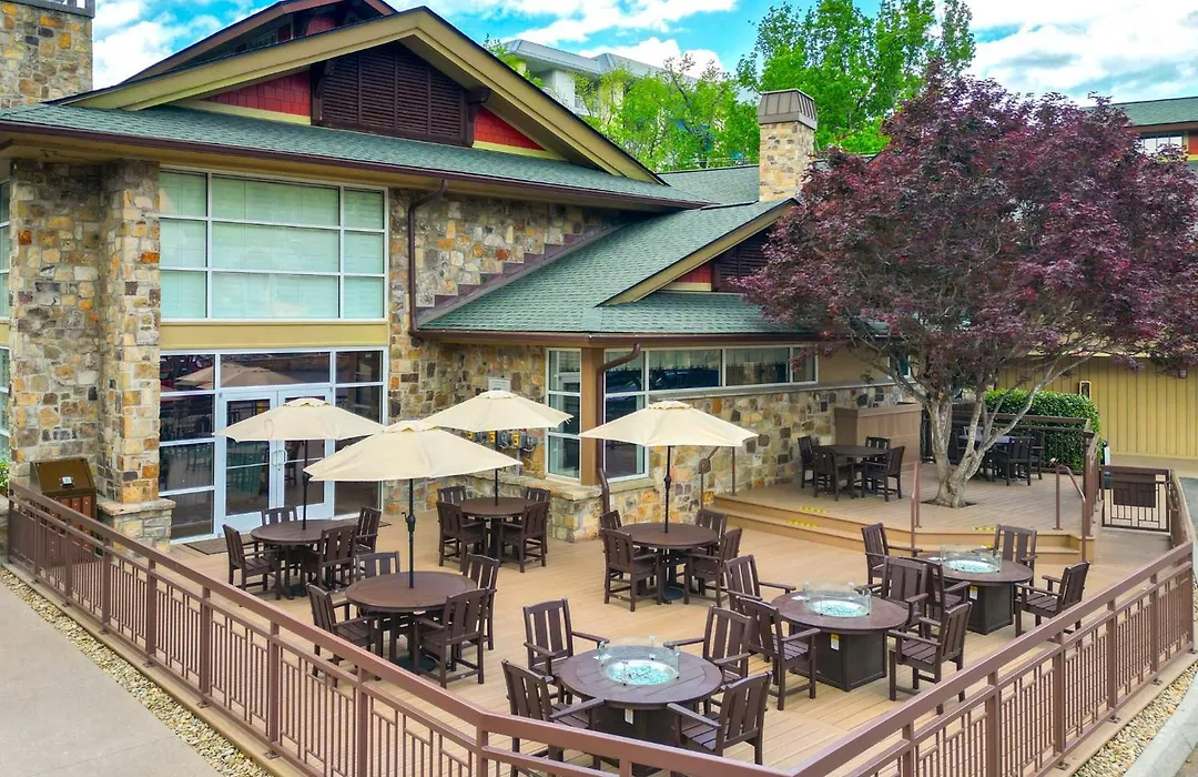 Greystone Lodge On The River-1