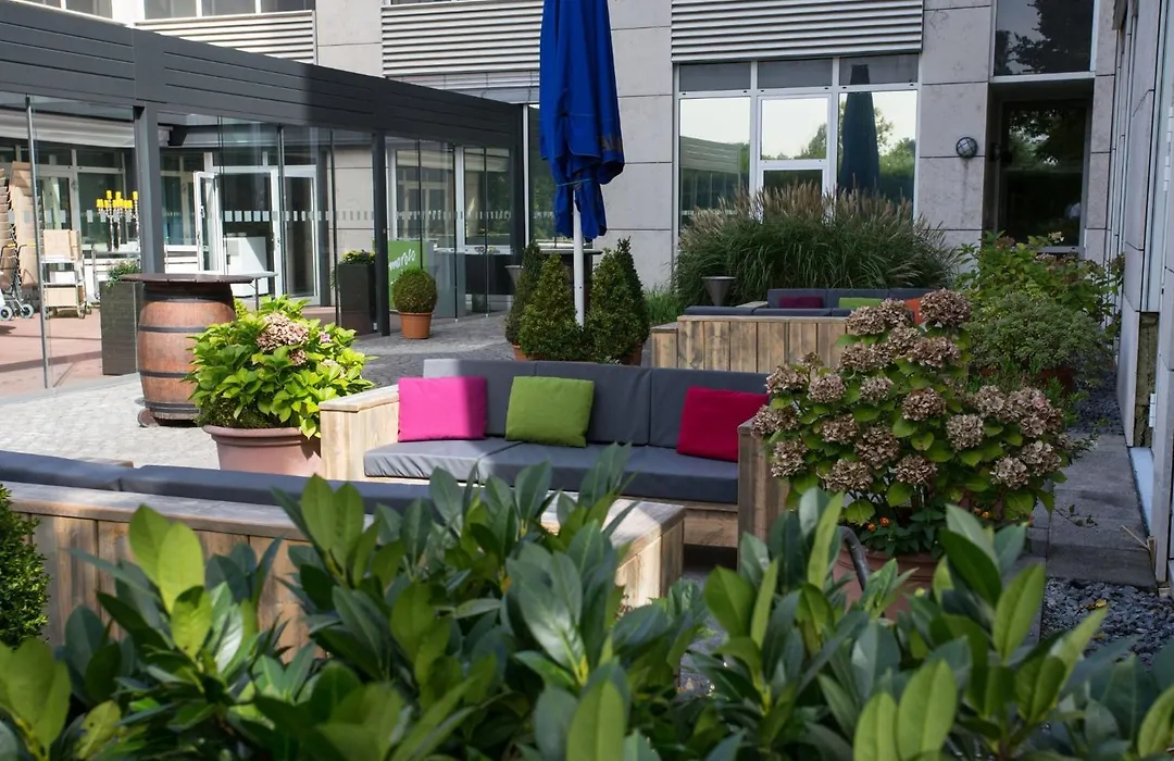 Holiday Inn Düsseldorf-Neuss, an IHG Hotel-1