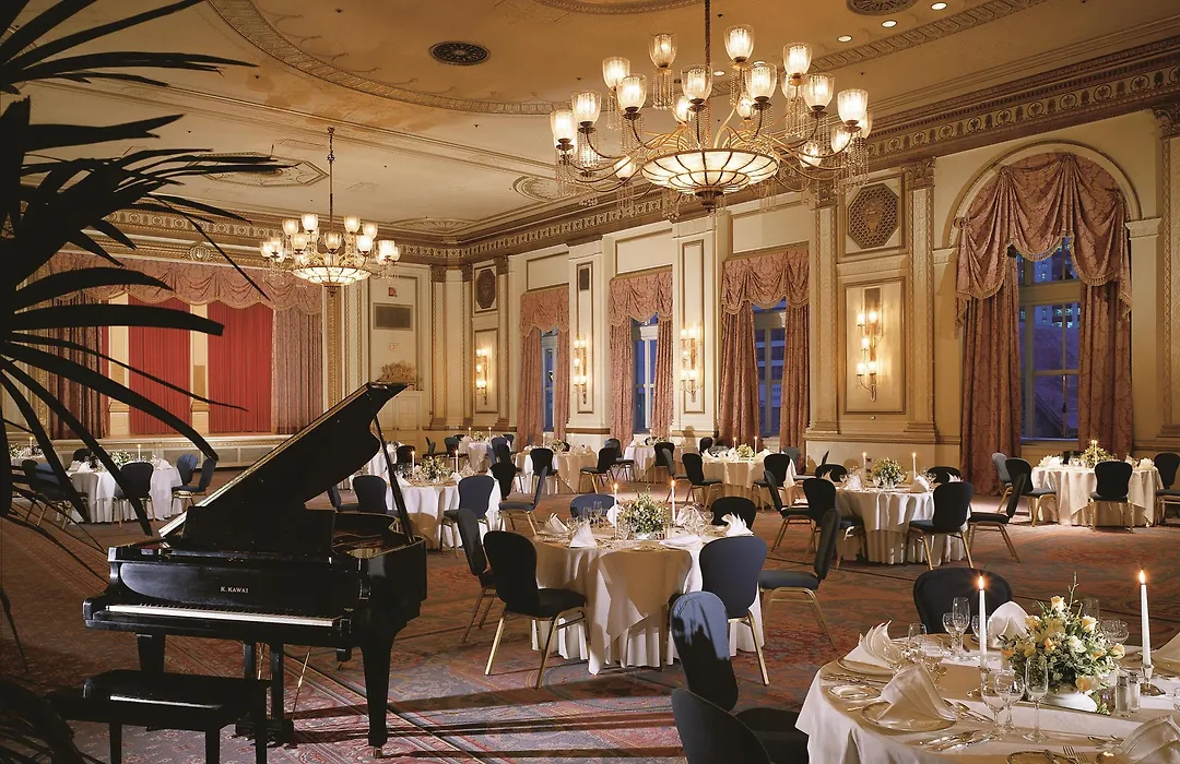Fairmont Hotel Vancouver-1