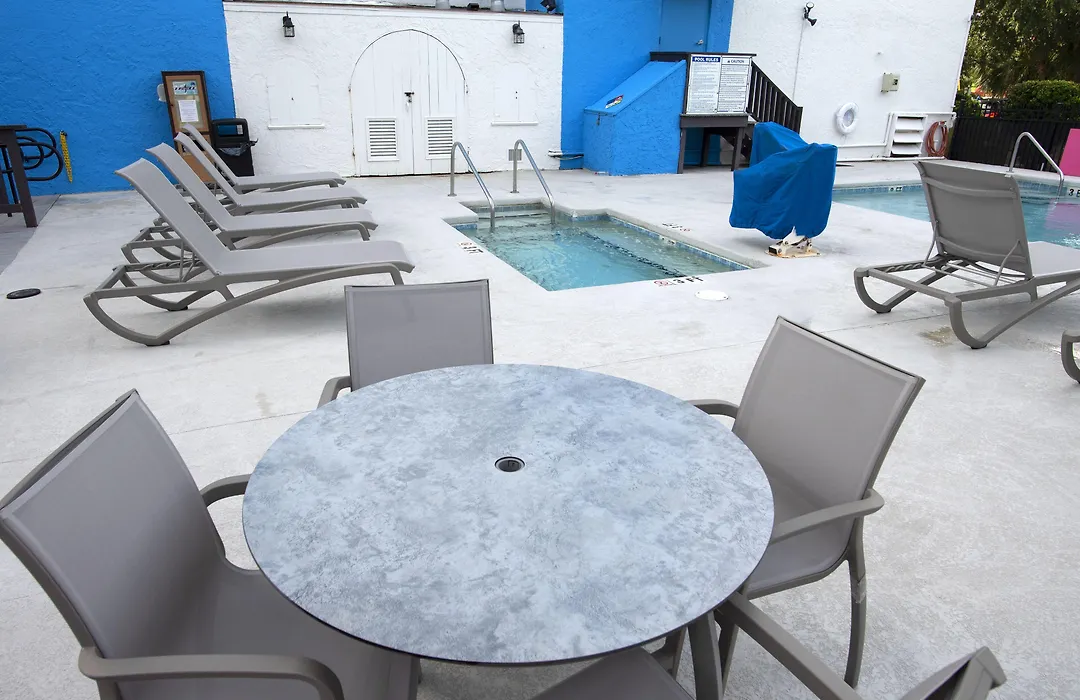 Aqua Beach Inn-1