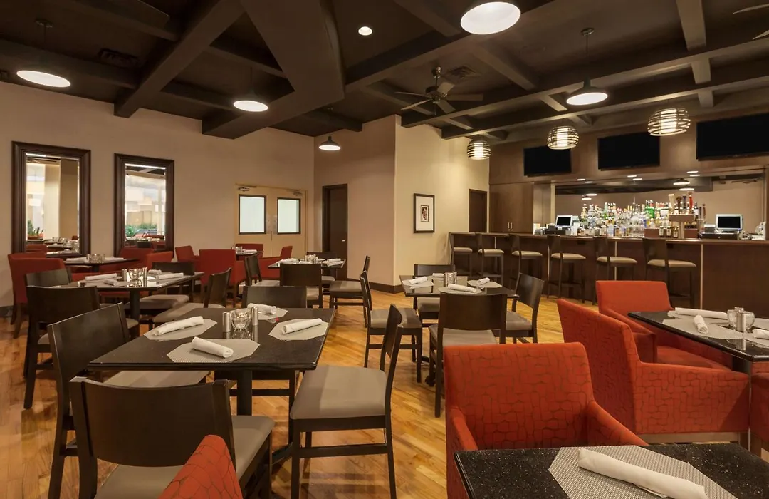 Embassy Suites Baton Rouge-1