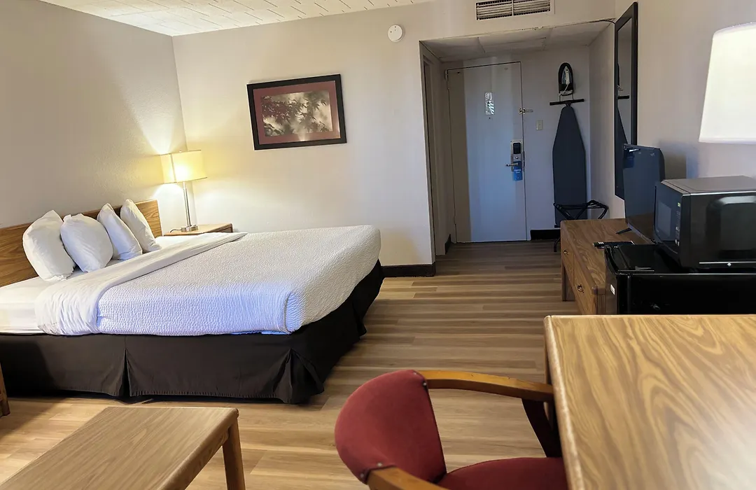 Days Inn By Wyndham Williamsport-1