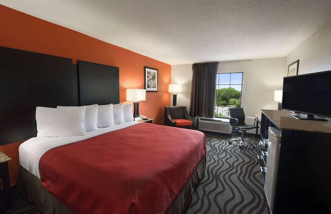 Days Inn By Wyndham Rome Downtown-1