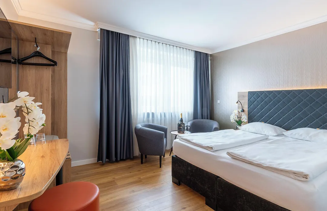Hotel Rieker Stuttgart Hauptbahnhof-1