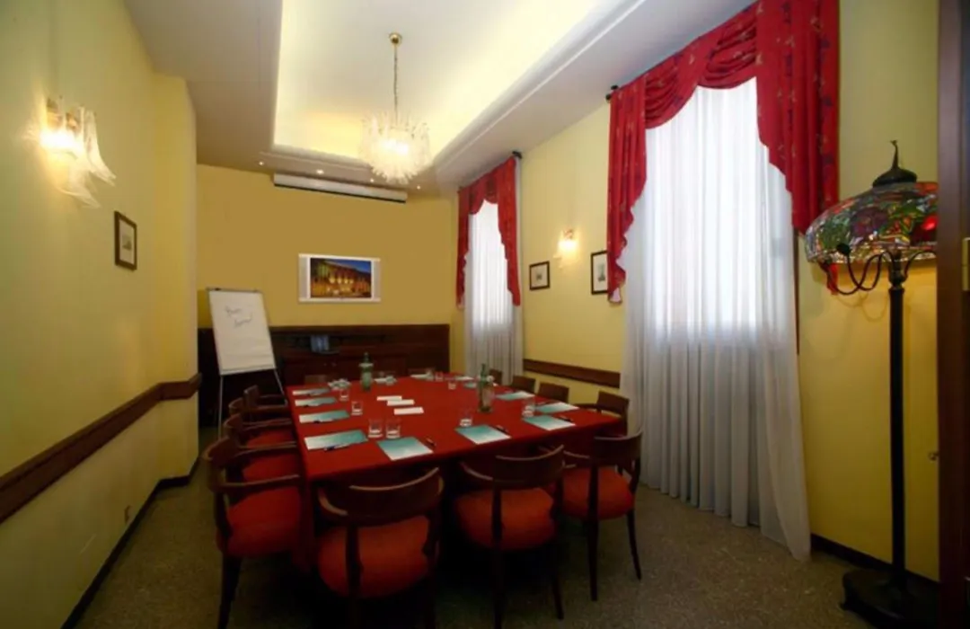 Hotel Astoria-1