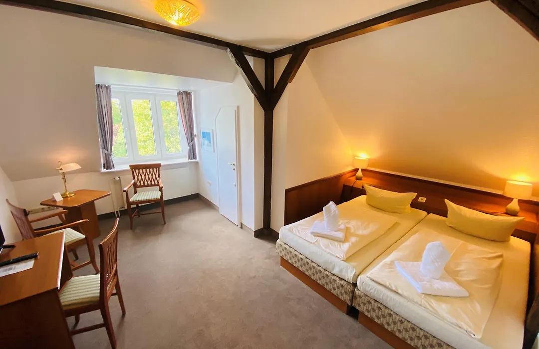 Hotel Kaiserhof Deluxe-1