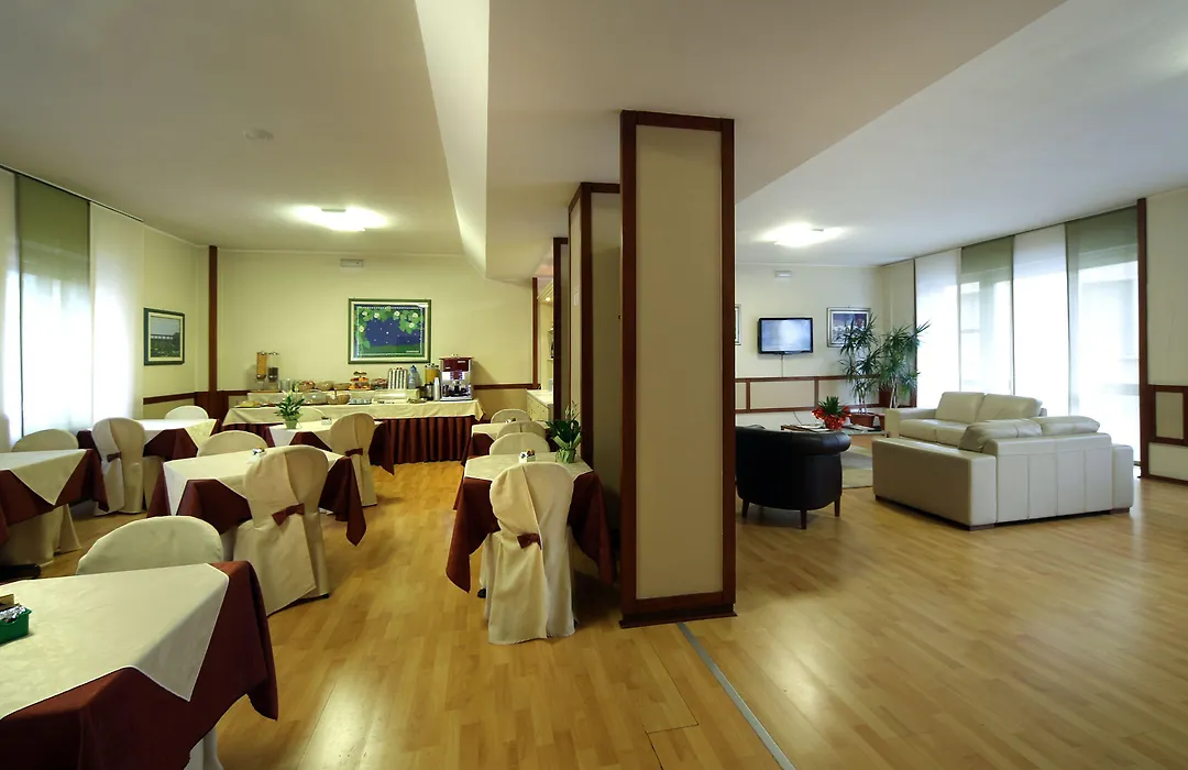 Hotel Cristallo Brescia-1