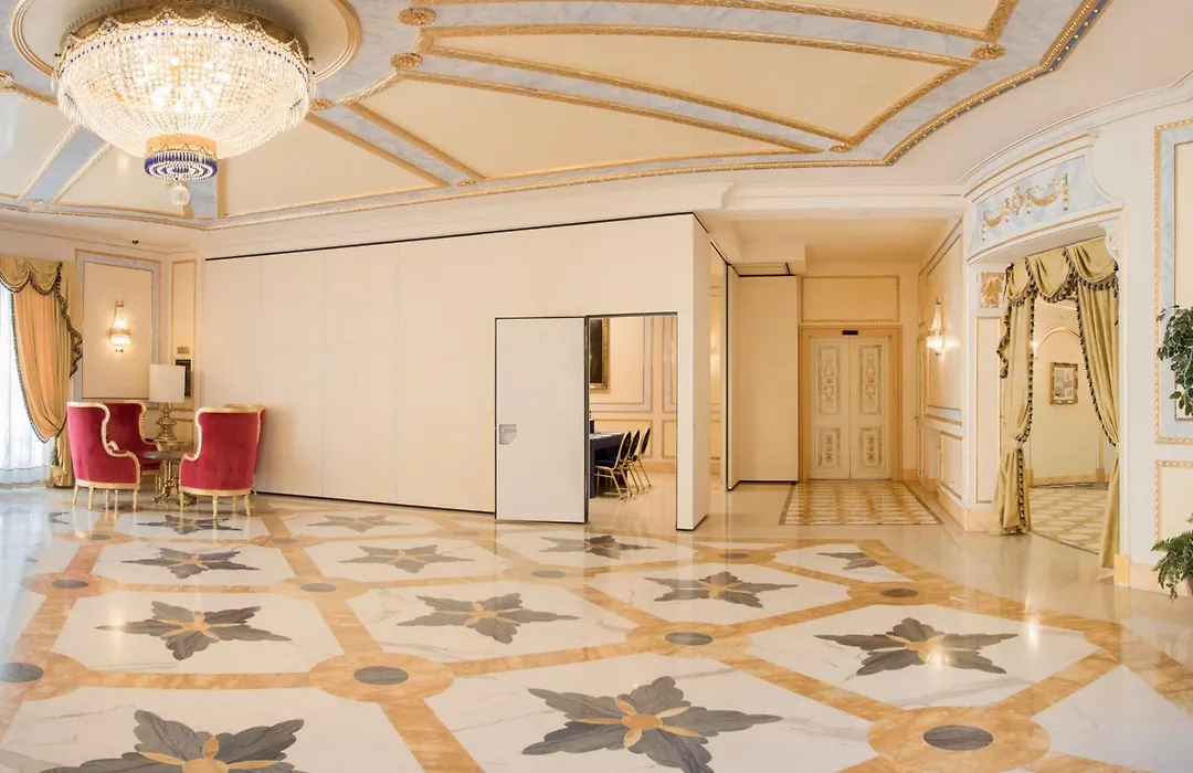 Hotel Regina Palace-1