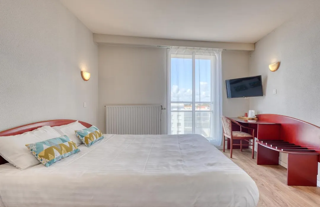 Hotel La Corniche-1