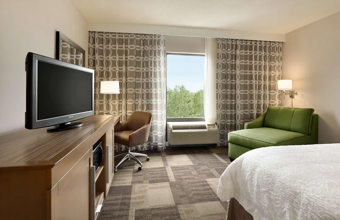 Hampton Inn & Suites Largo-1