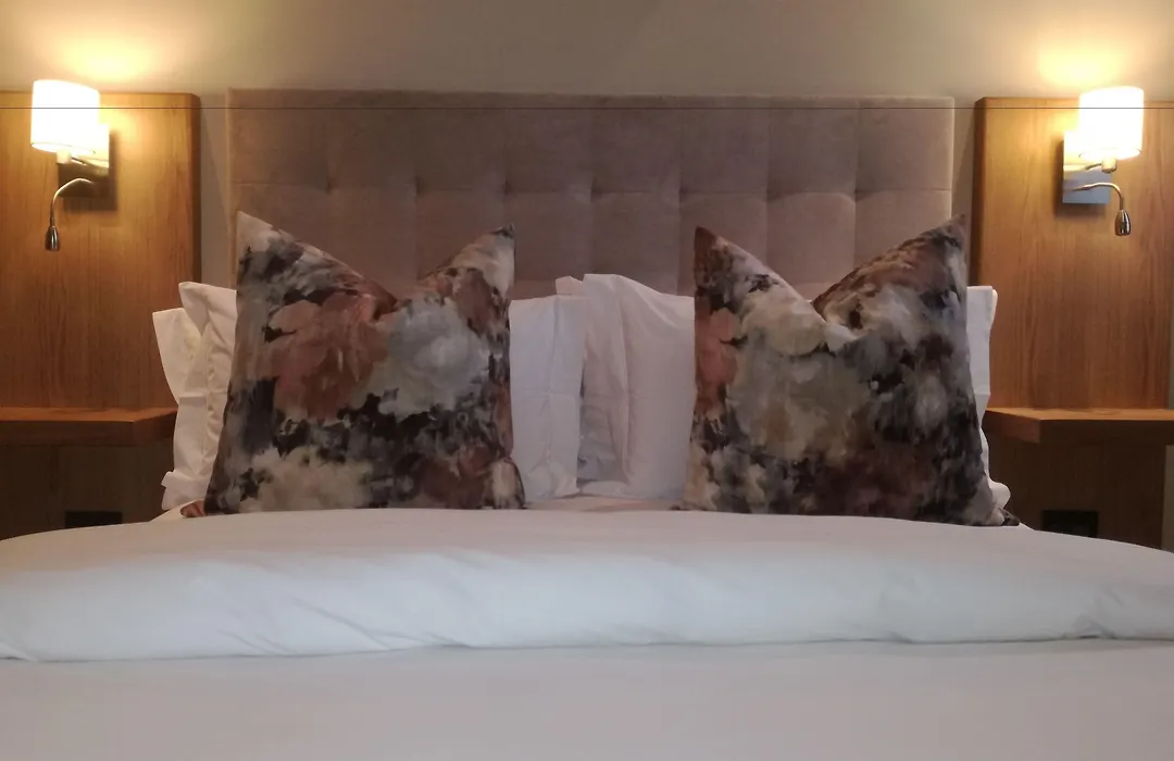 Sugar Hotel-1