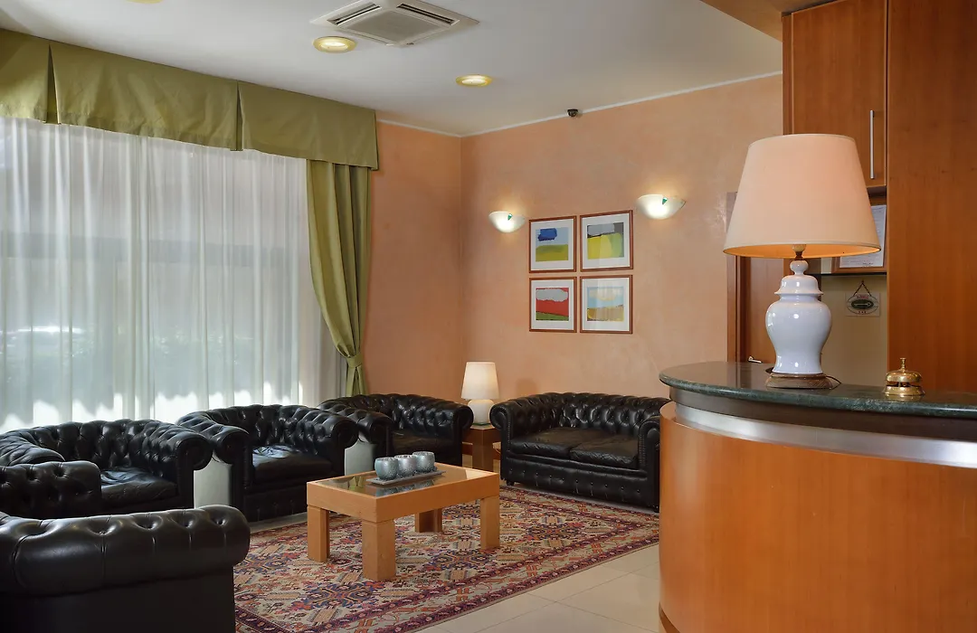 Astor Hotel-1