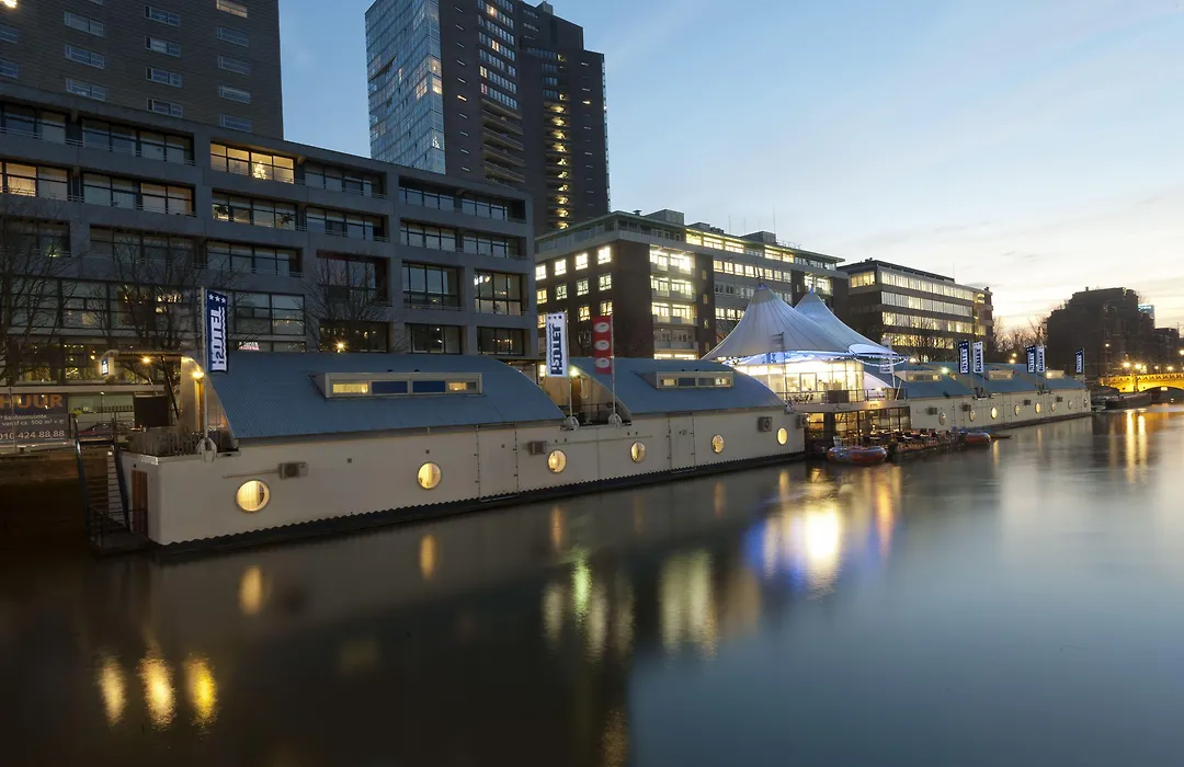 Floats By H2Otel Rotterdam-1