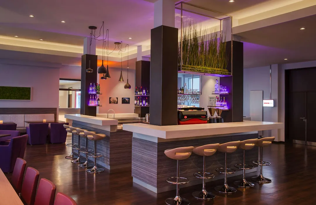 Intercityhotel Hannover-1