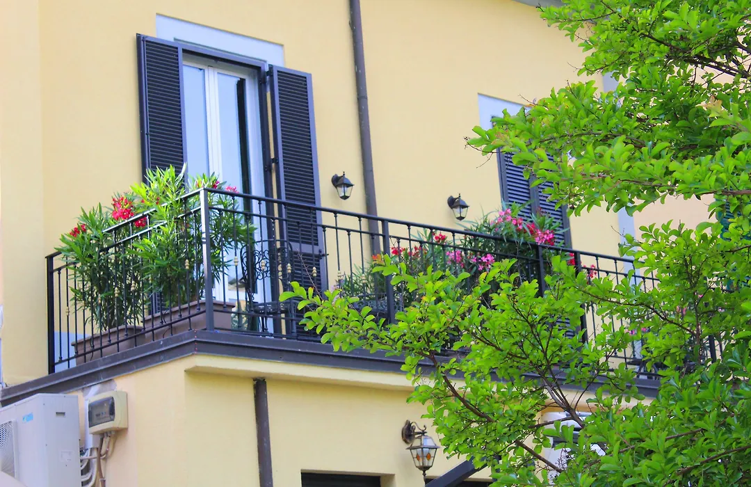 Hotel Charly-1