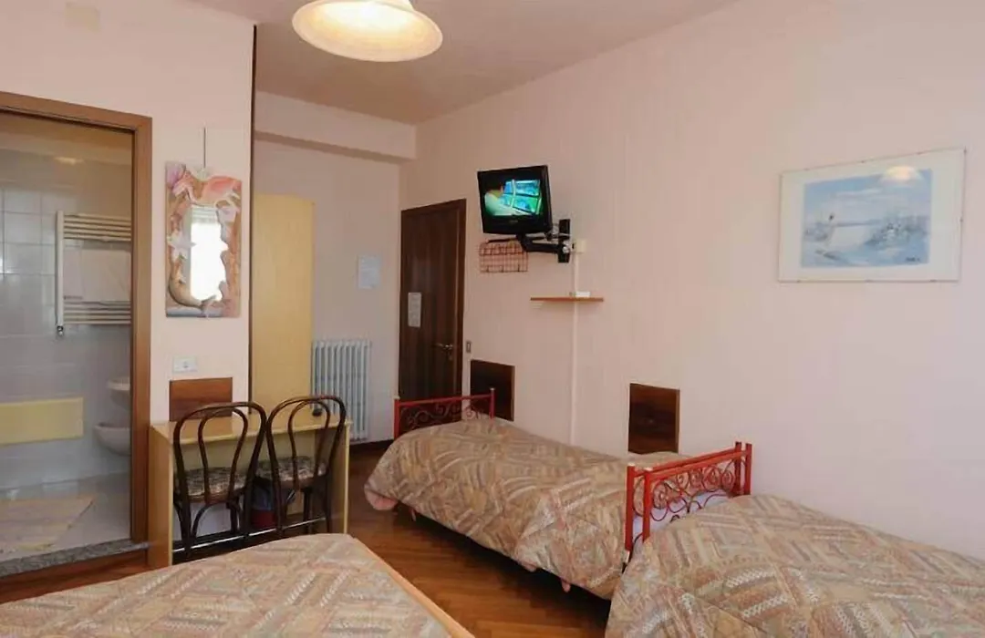 Hotel Elena-1