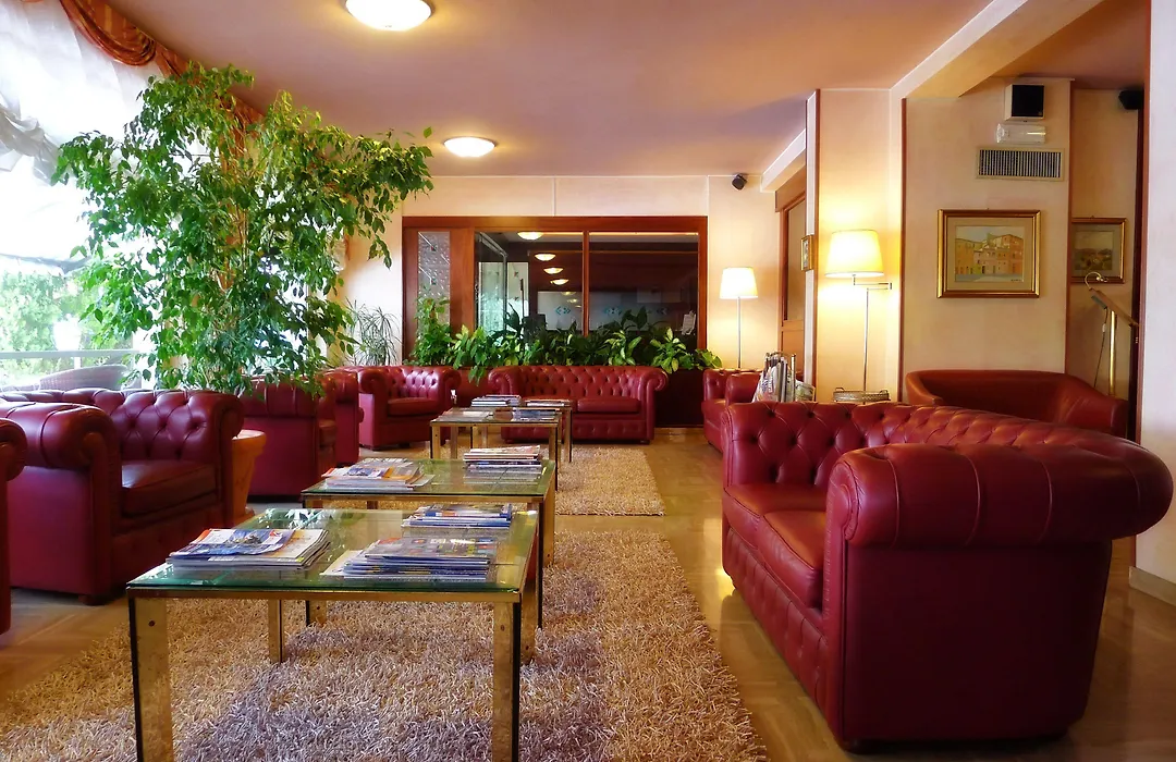 Hotel Cristallo-1