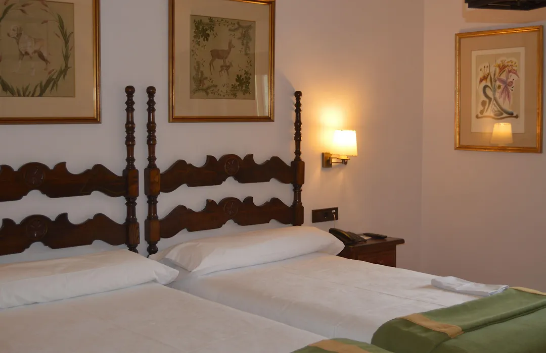Parador De Gredos-1