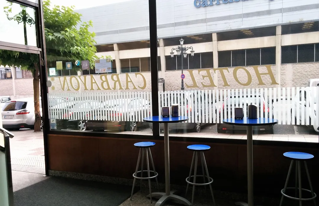 Hotel Carbayon-1