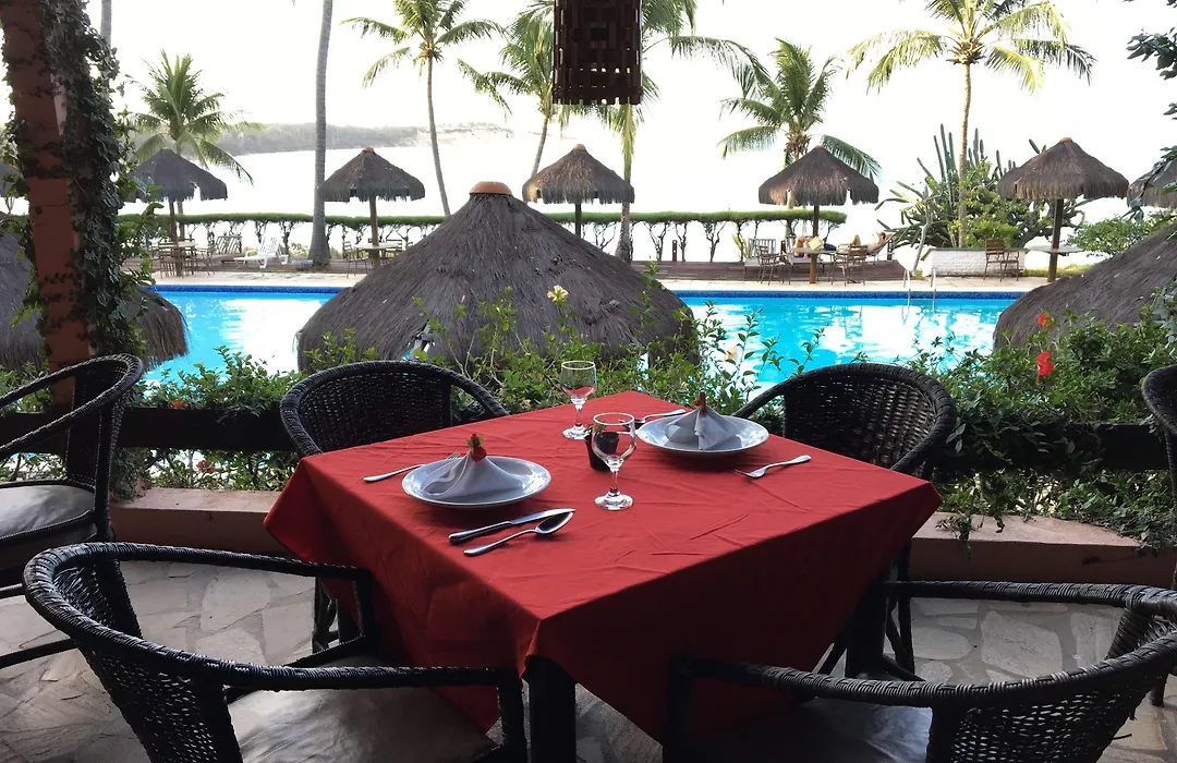 Hotel Marinas-1