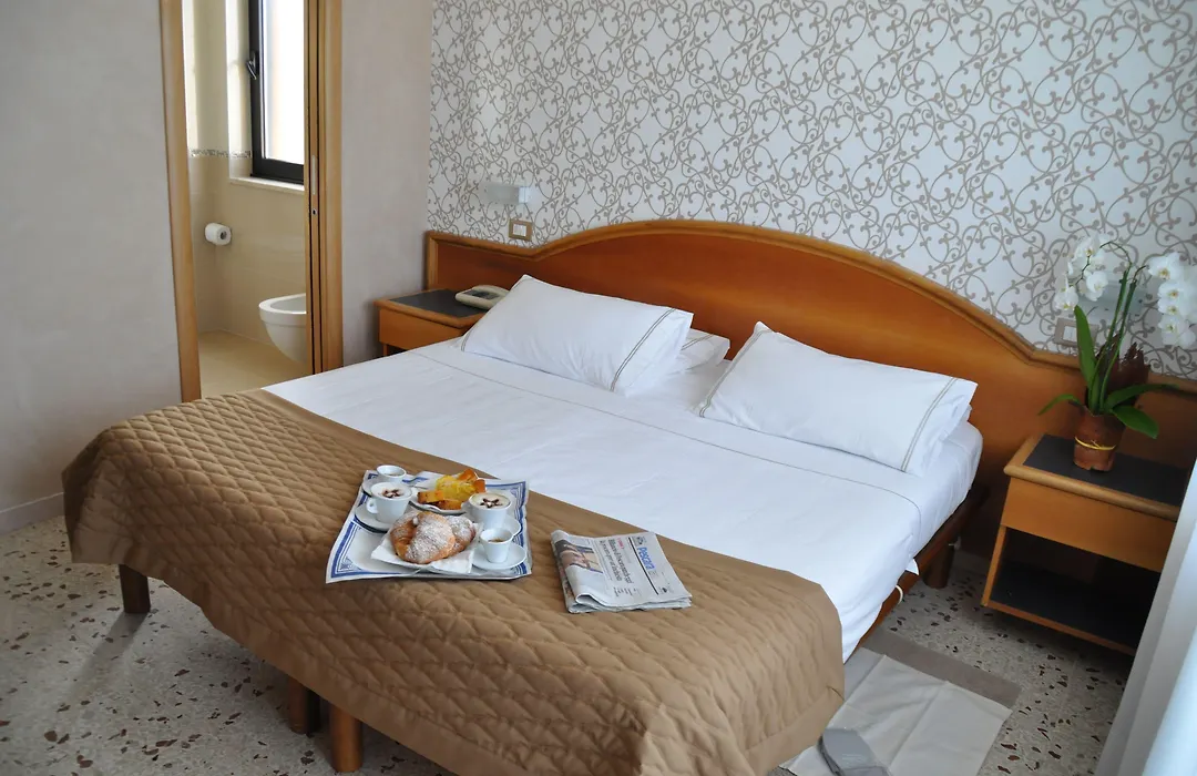 Hotel Maja-1