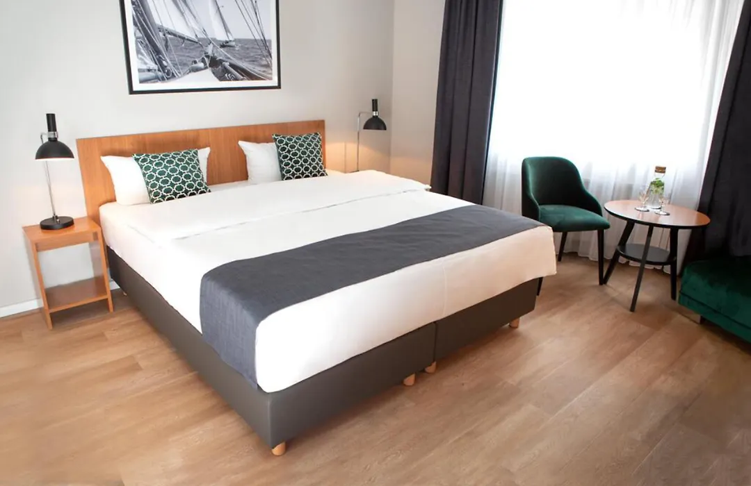 Comfort Hotel Tom Kyle-1