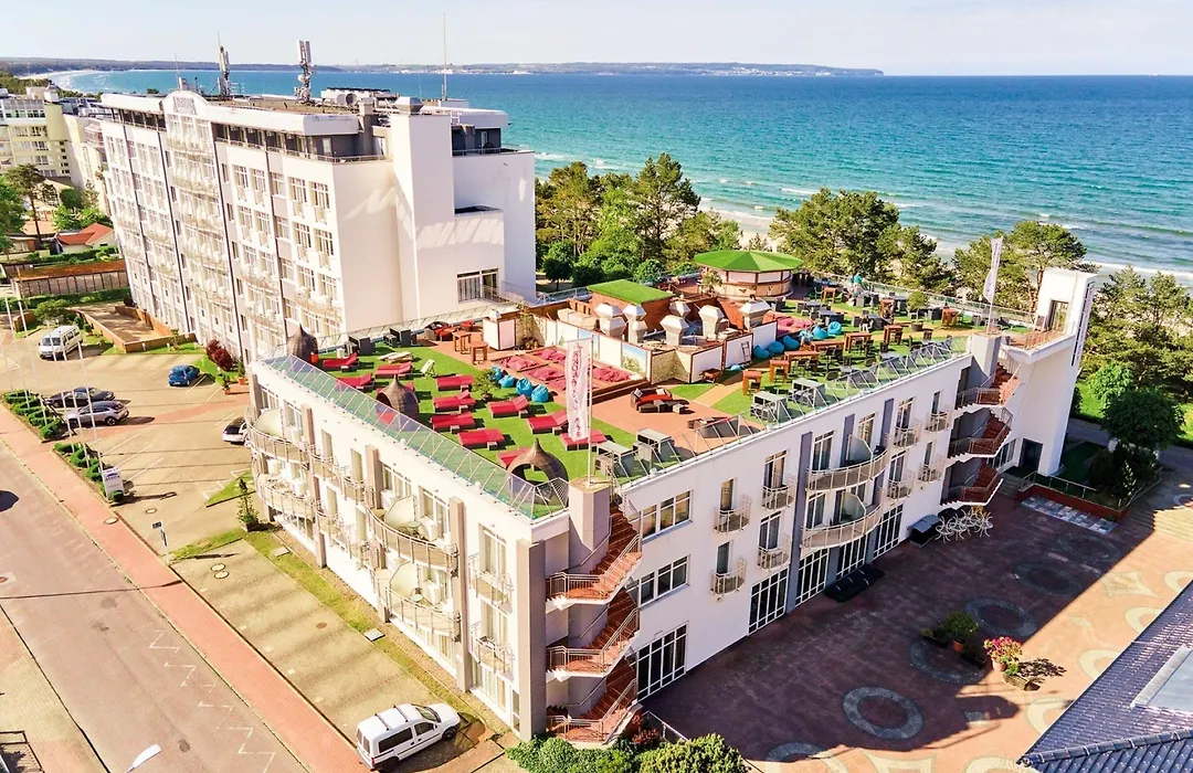 Arkona Strandhotel-1