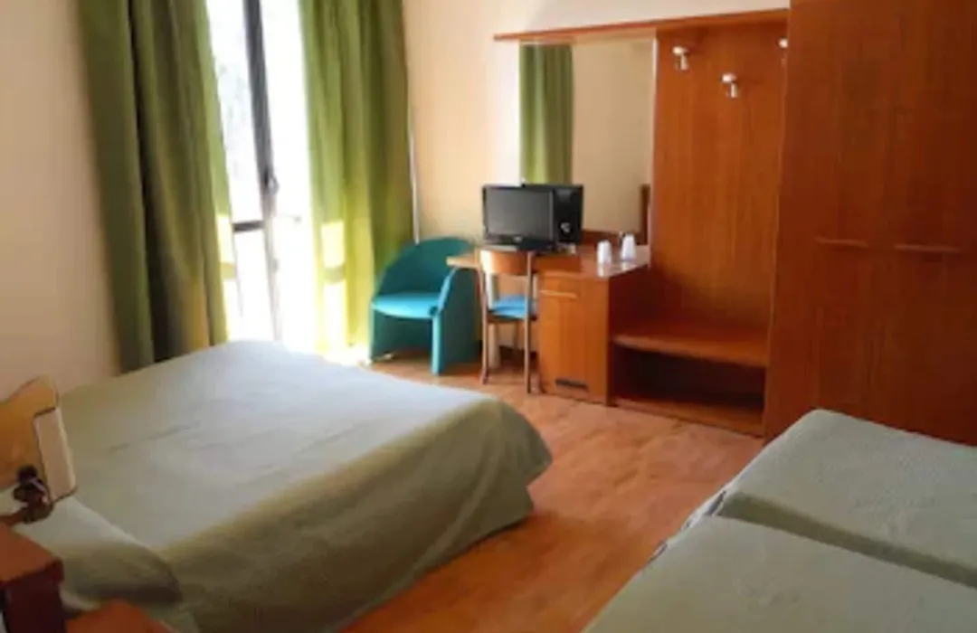 Hotel Traghetto-1