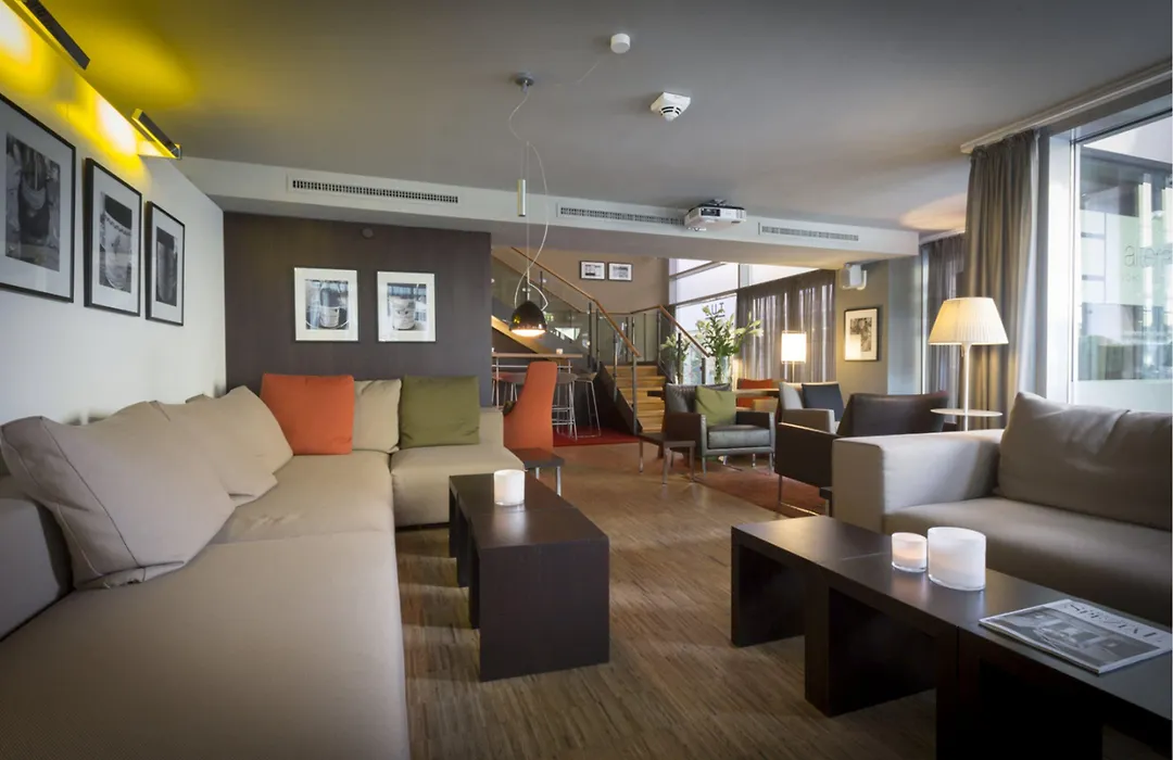 Altera Hotel-1