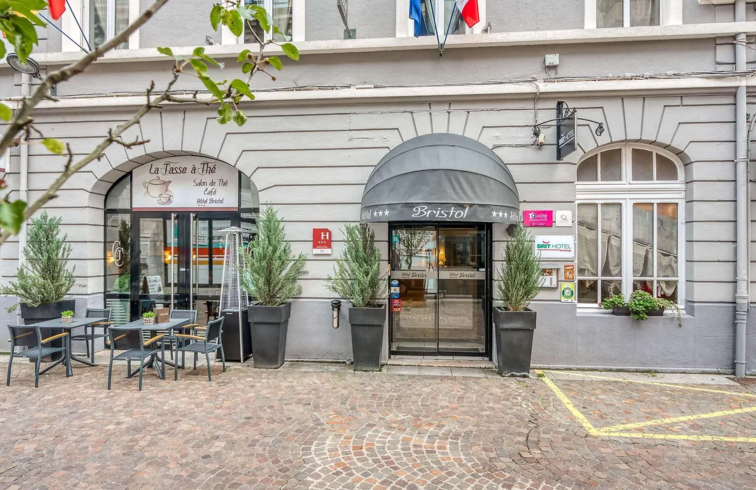 Brit Hotel Bristol Montbéliard Centre-1